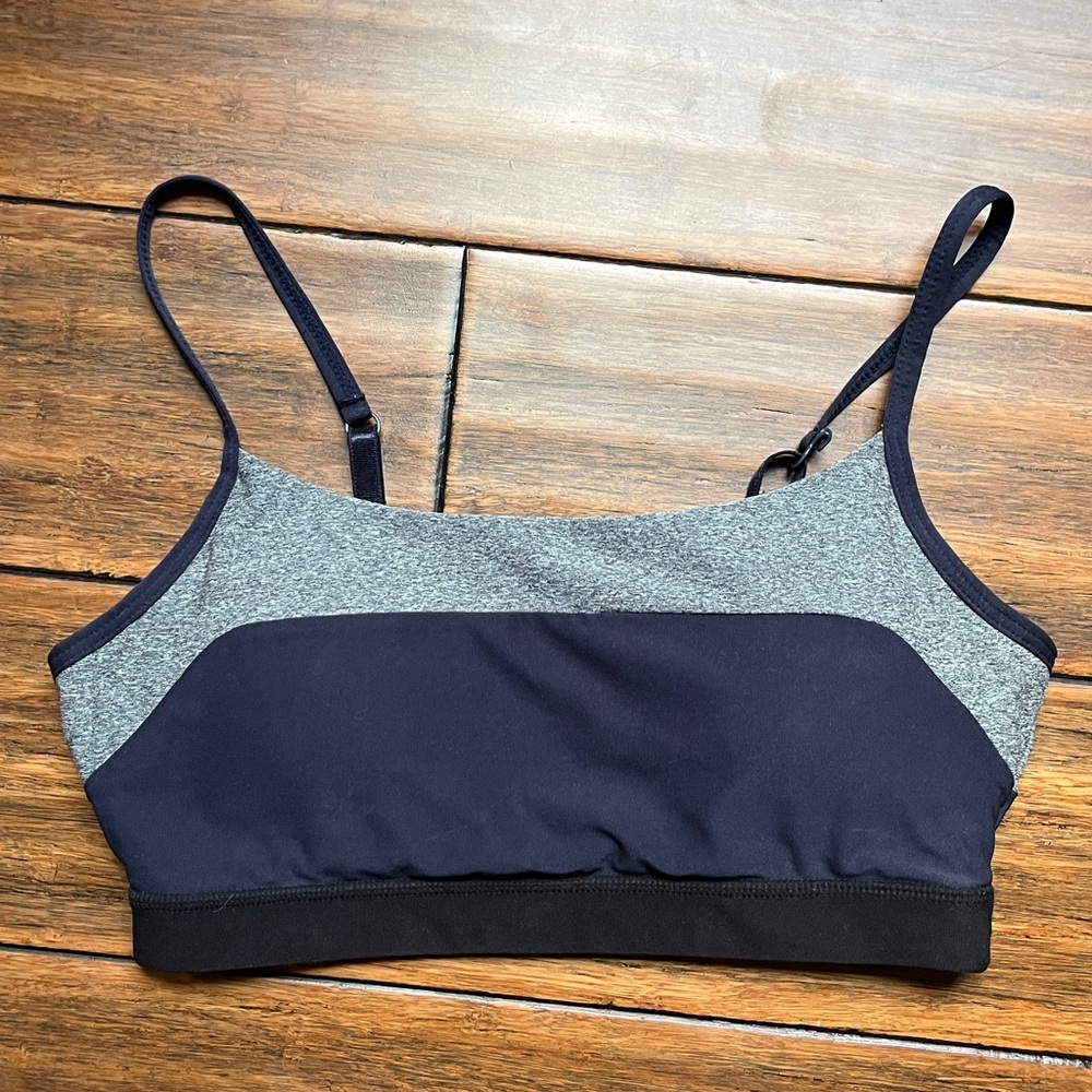 MPG | Mondetta • Padded Sports Bra with Convertible Racerback Straps • Size XS